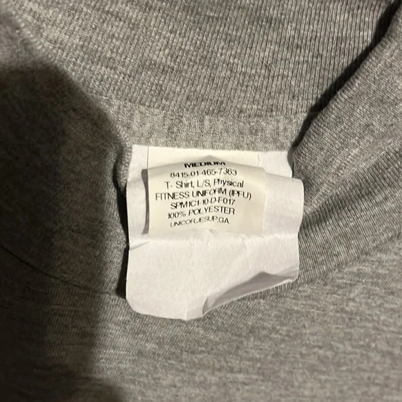 Vintage U.S. Army PT Physical Fitness Uniform Turtleneck Shirt United States - Picture 4 of 6